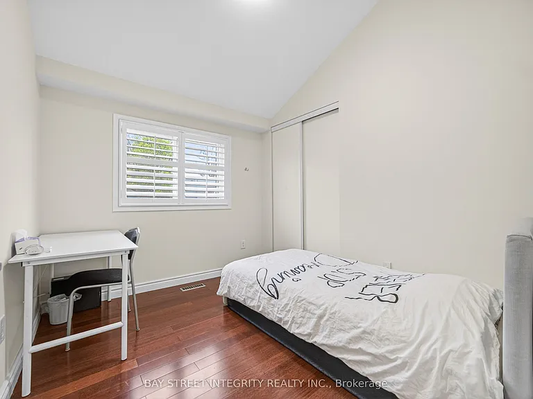 646 Village Pkwy #26 — Photo 25