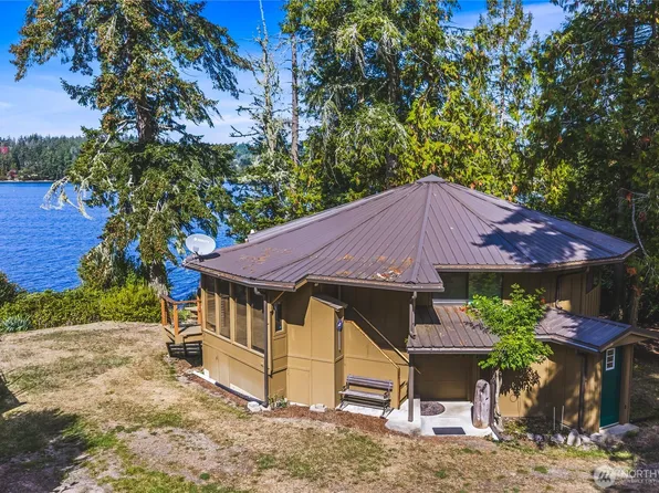304 Westcott Drive, Friday Harbor, WA 98250