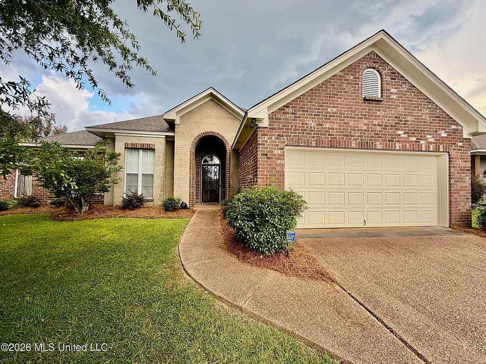 1st image of 307 Spring Hill Point