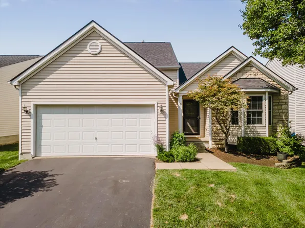 110 Kastlekove Dr, Lewis Center, OH 43035