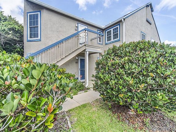 3rd image of 836 Baybreeze Way #930