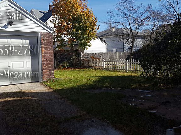 3rd image of 120-52 194 St