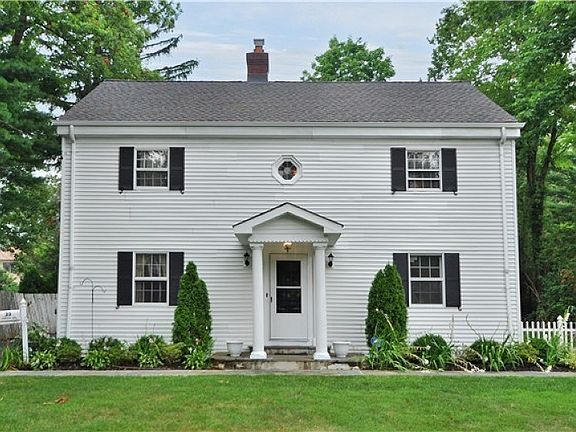 2nd image of 33 Fairview Ave