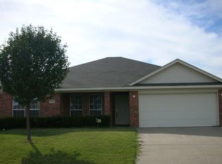 1012 Thistle Meade Cir, Burleson, TX 76028