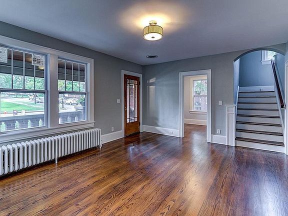 5th image of 1623 Sherwood Ave SW