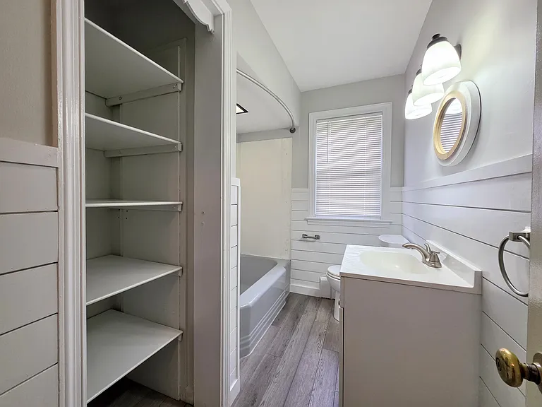 2402 New Holland Pike — Photo 18