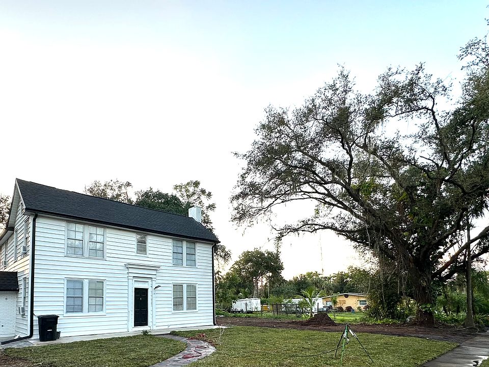 1st image of 318 Buena Vista Blvd #A