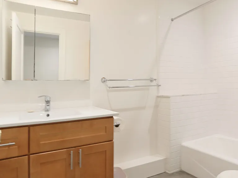 245 11th Ave #1 — Photo 10