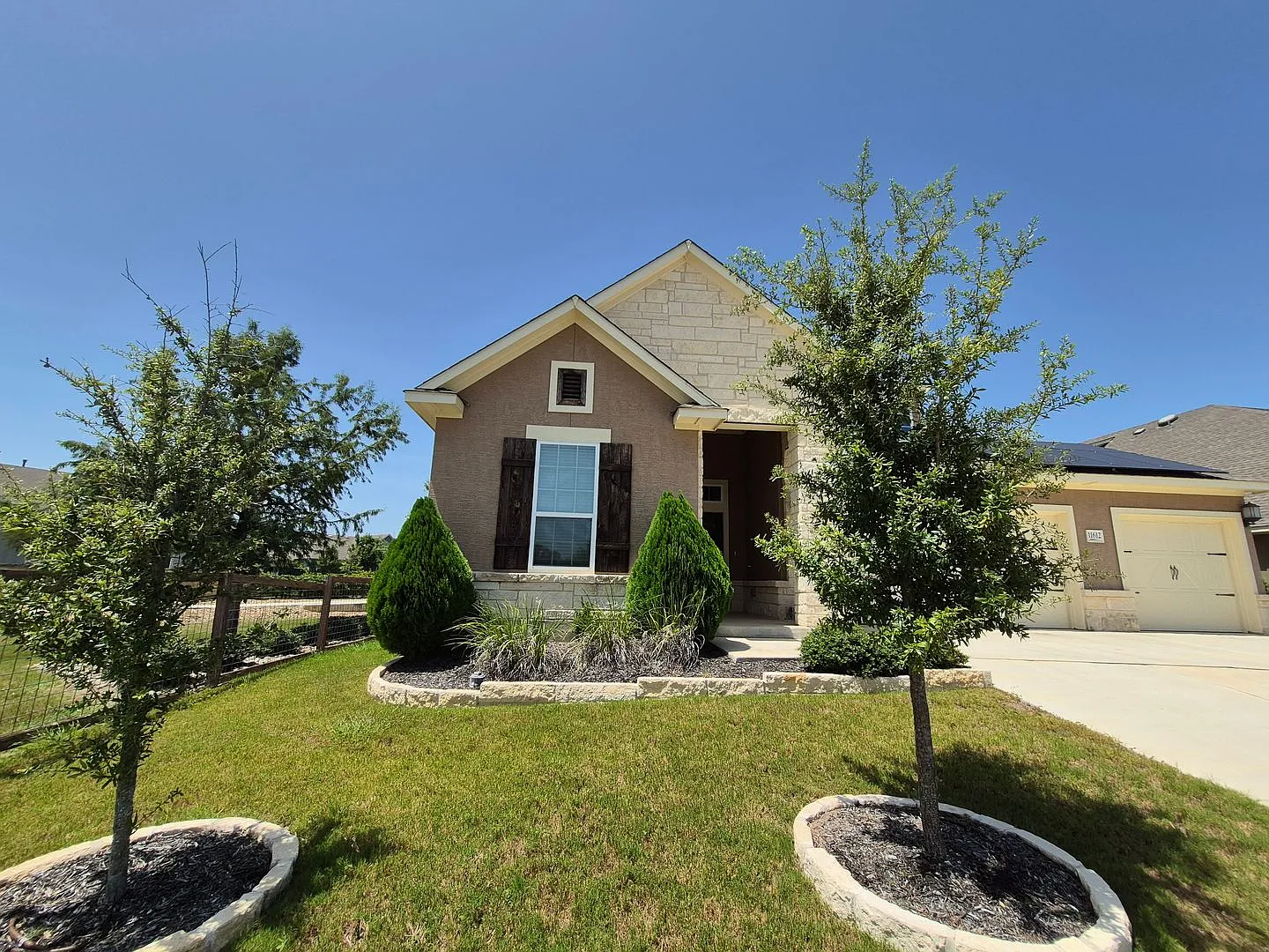 11612 Hollering Pass, Schertz, TX. 78154 — Photo 2