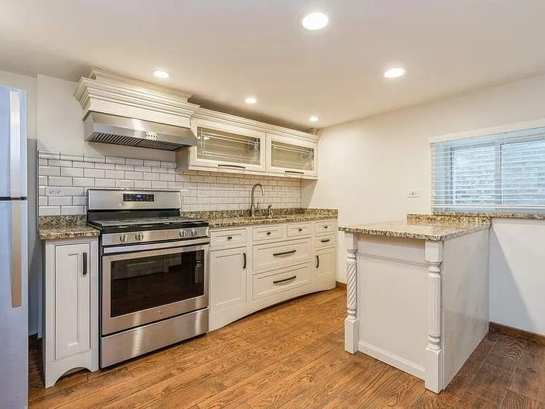 6123 N Moody Ave #G — Photo 6