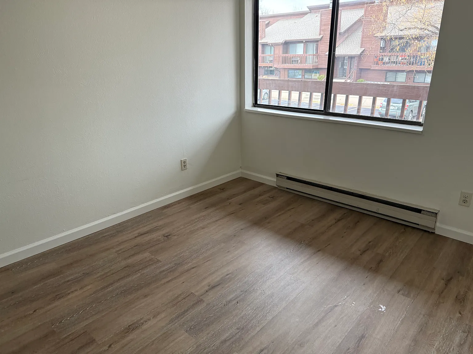 1 bed, 550 sqft, $1,700 — Photo 1