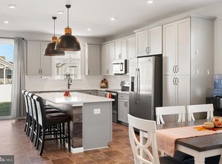 12612 Chambliss Dr, Hagerstown, MD 21740