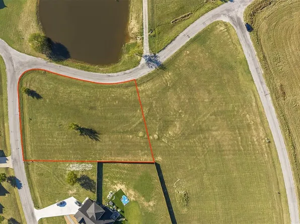 6 Lucca Ln, Ardmore, OK 73401