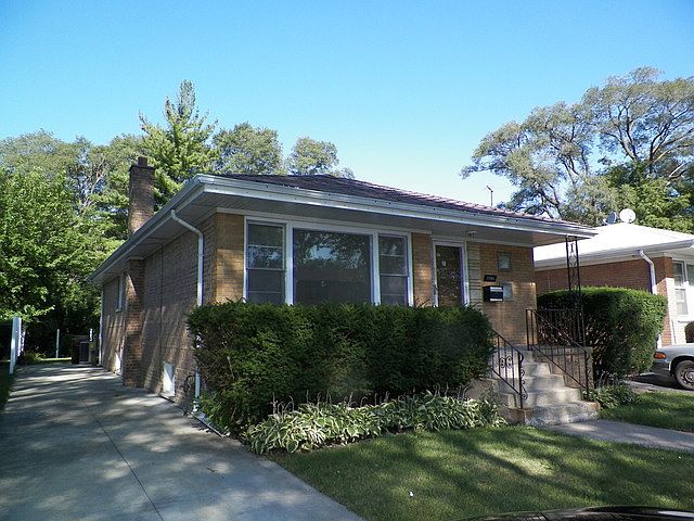 1st image of 9506 Lorel Ave
