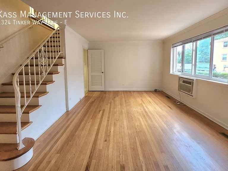 1324 Tinker Way #E — Photo 6