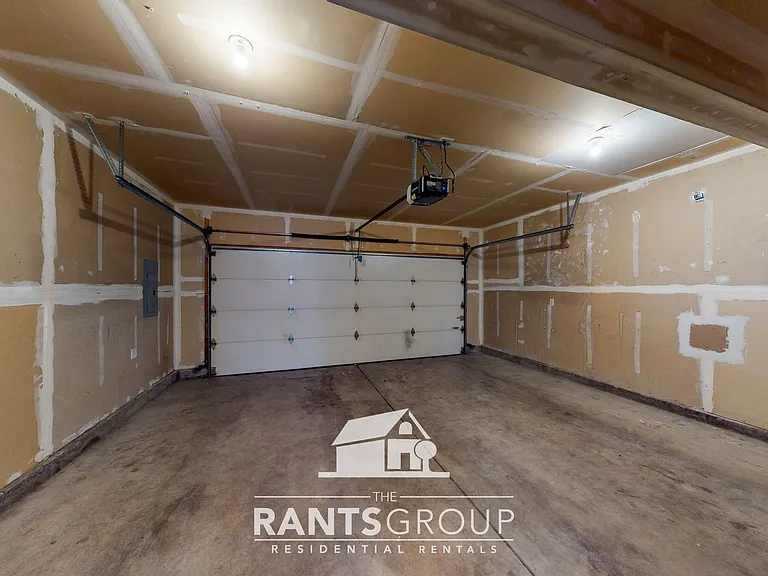 6428 Candace Ct SE — Photo 22