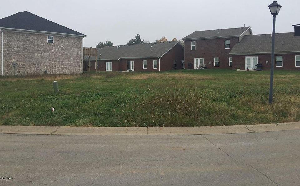 2nd image of 8829 Stara Way