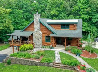 N128W12985 Highland Rd, Germantown, WI 53022