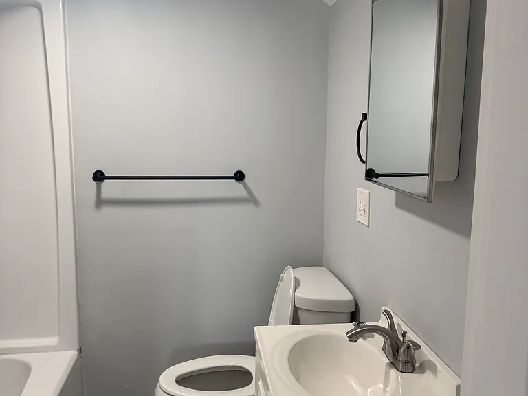 1269 Broad St #3 — Photo 7