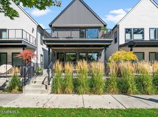 907 E Sherman Ave, Coeur D Alene, ID 83814