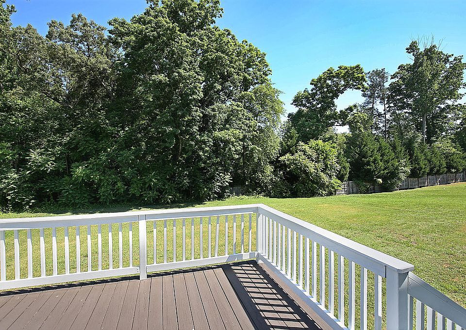 2nd image of 7754 Nathan Ln