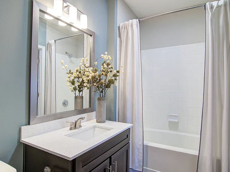 Avana North Point — Photo 43