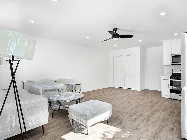 4851 Faculty Ave #A — Photo 3