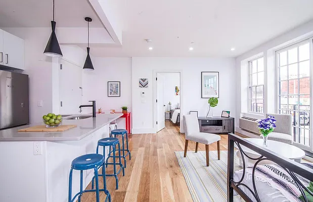 Rented by New York Casas Ltd. | media 2