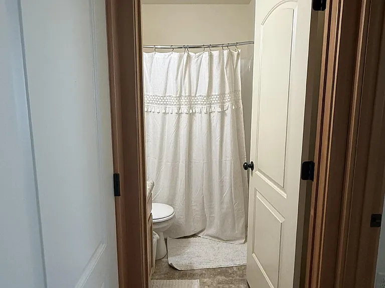 360 Adeline Dr — Photo 7