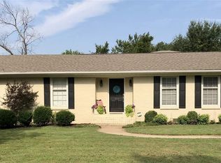 1205 Cardinal Rd, Jonesboro, AR 72401