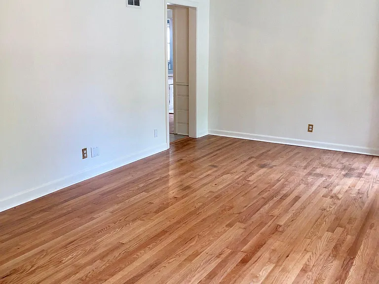 5147 Clark Dr — Photo 25