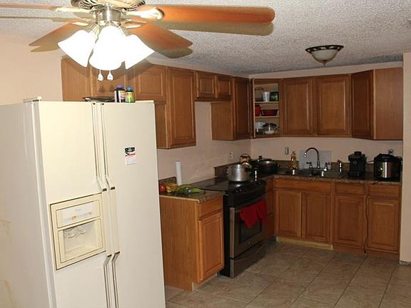 4th image of 8360 Galewood Cir