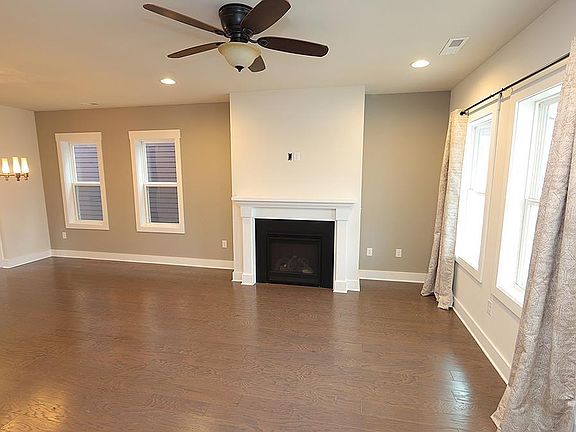 4th image of 644 Mill Station Ln