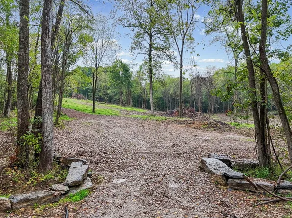 7575 Township Road 58 NE, Somerset, OH 43783