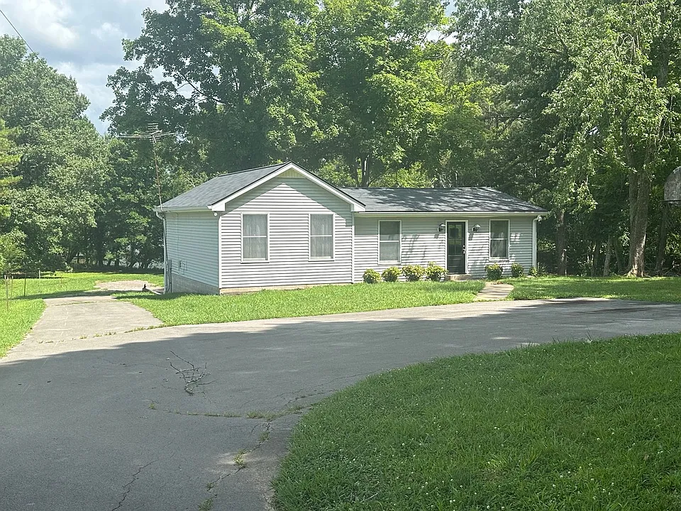 805 Pebble Cove Rd