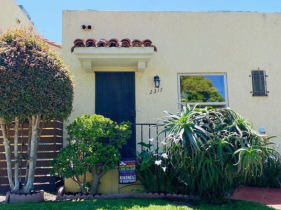 2nd image of 2317 Lincoln Ave