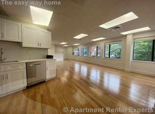 1040 Cambridge St #1, Cambridge, MA 02141