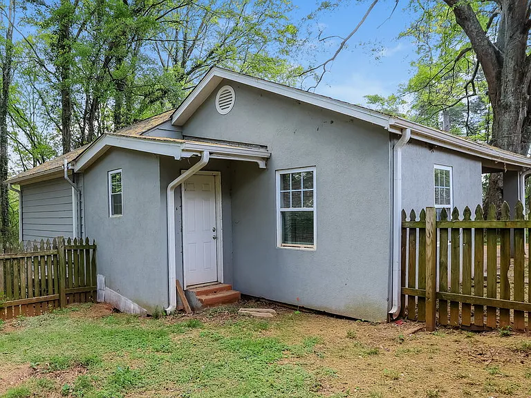 730 Parker St — Photo 15
