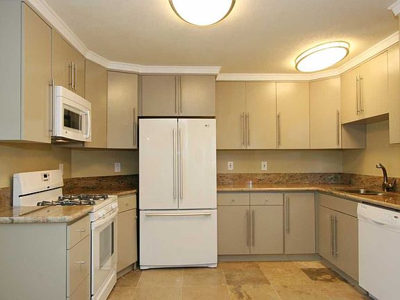 5th image of 4016 Texas St #1/2