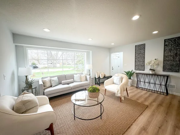 1600 Ford Rd, Minnetonka, MN 55305