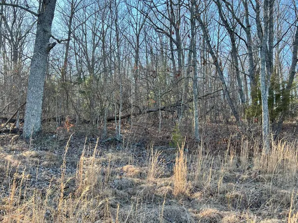 140 Manchester Rd, Crossville, TN 38558