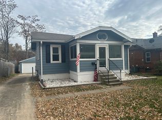 2201 37th St, Des Moines, IA 50310