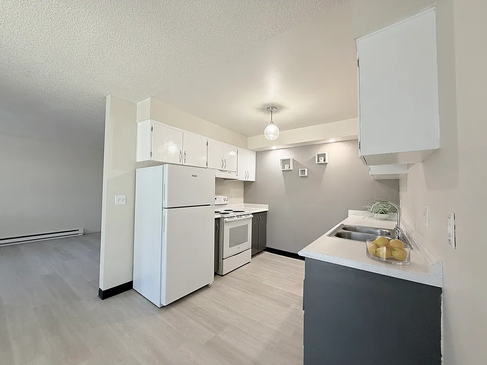 10812 SE Stark St #9