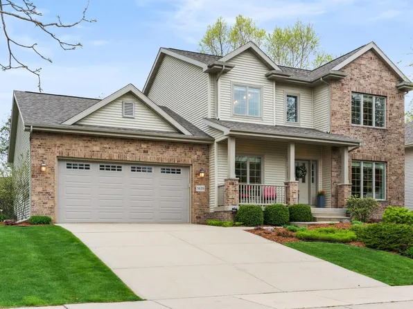 5639 Old Oak Dr, Fitchburg, WI 53711