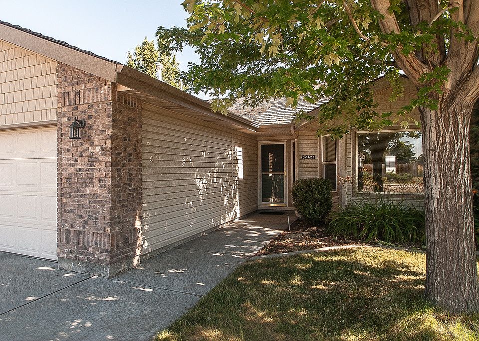 Walkway to the Front Door