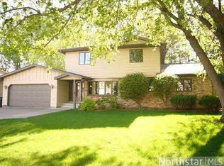 1379 Pike Lake Ct, Saint Paul, MN 55112