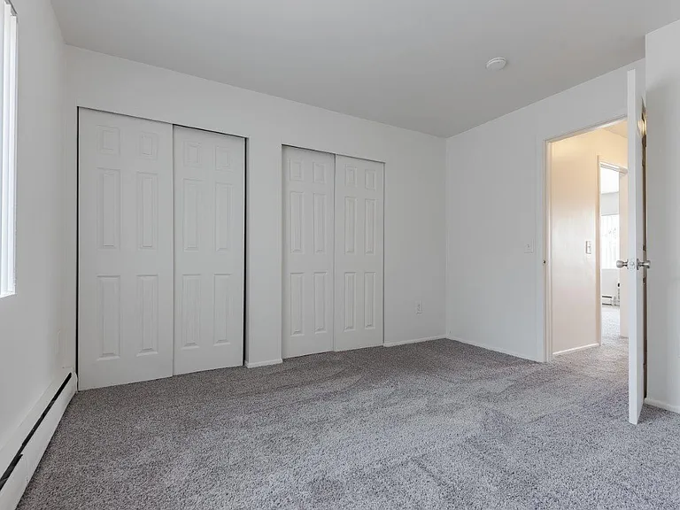 Pittsford Garden Apartment Homes — Photo 6