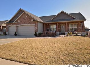 917 Stone Briar Dr, O Fallon, IL 62269