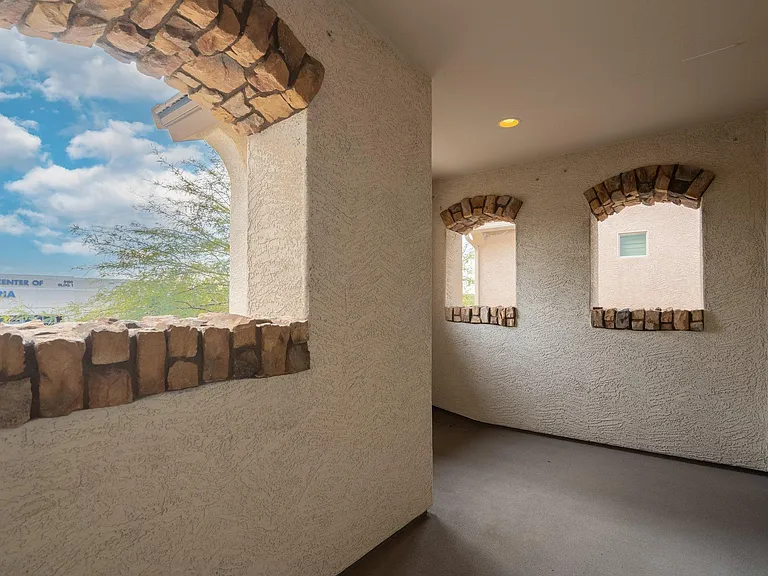 9122 W Coolbrook Ave — Photo 27