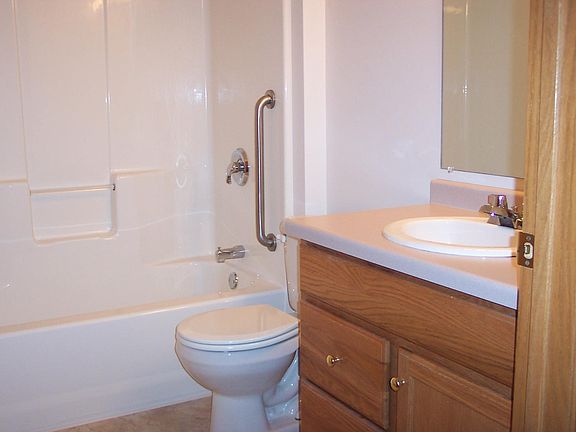 2nd image of 721 Mary Kay Ave